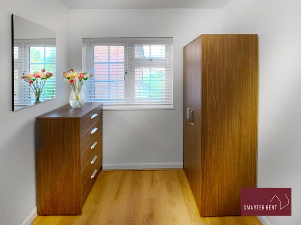 Apartamento Wokingham - 2 Bed Modern House - Parking Exterior foto